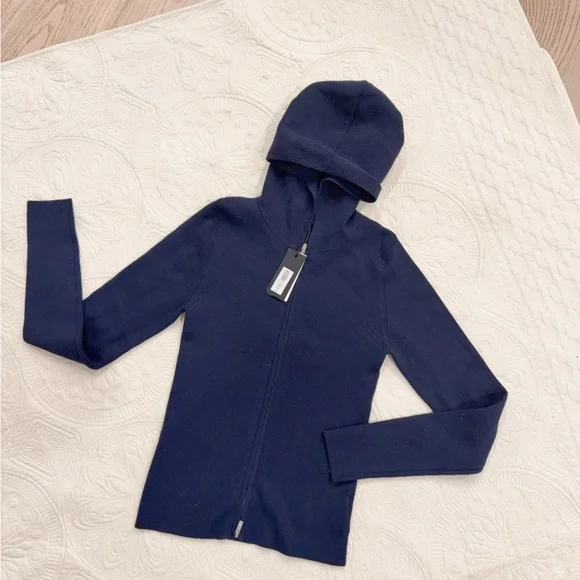 NWT 128397 Aritzia TNA Daze admiral M - Picture 1 of 5